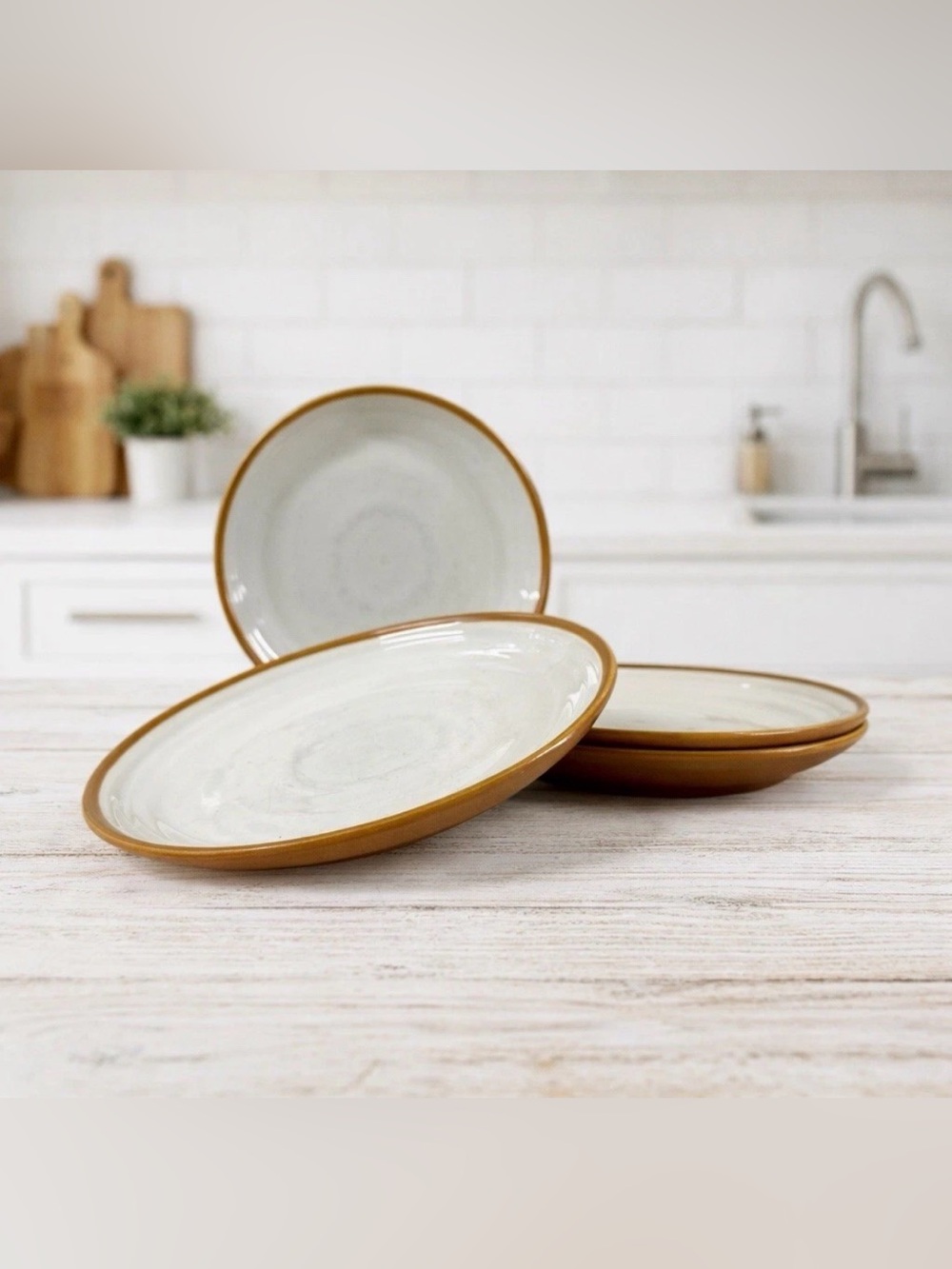 International Tableworks Terra Nova Salad Plates 7.75” Set of 4 Stoneware